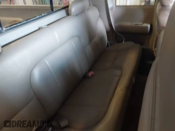 2000 Chevrolet Silverado 2500 с VIN 1GCGK29J9YF426522, выставлен на аукционе IAAI как лот 42919767 с пробегом 165 225 миль миль и . История ставок и продаж доступна на DreamBid. Изображение 8.