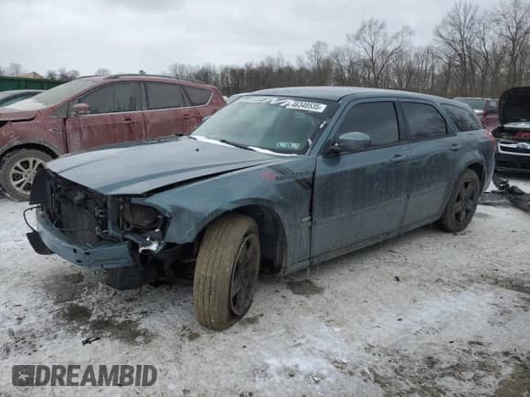 2005 Dodge Magnum with VIN 2D8GZ58265H653346, listed as a Copart auction lot 46340535 with 112,245 mi miles and Salvage title. Bid and sale history available at DreamBid. Image 1.