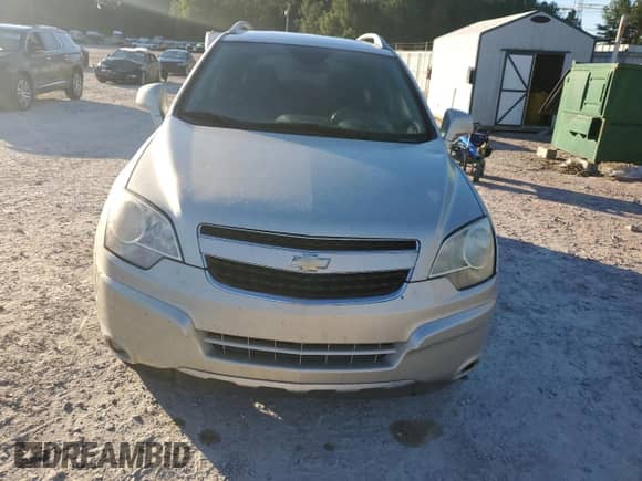 2014 Chevrolet Captiva Sport LT with VIN 3GNAL3EK5ES652837, listed as a Copart auction lot 76476324 with 142,678 mi miles and Clean title. Bid and sale history available at DreamBid. Image 5.