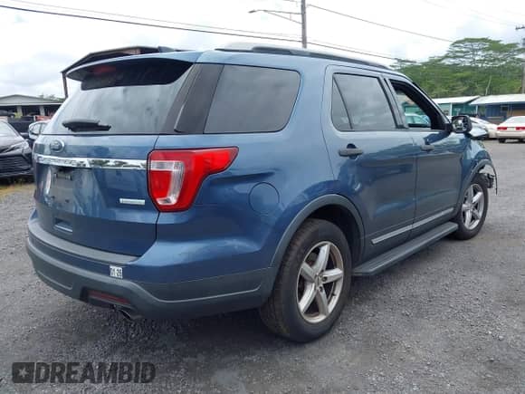 2018 Ford Explorer with VIN 1FM5K7BH6JGC36877, listed as a IAAI auction lot 42195431 with 70,372 mi miles and . Bid and sale history available at DreamBid. Image 4.