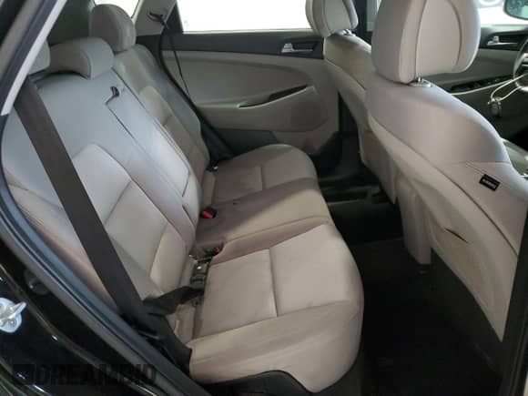 2016 Hyundai Tucson Sport with VIN KM8J33A22GU228125, listed as a Copart auction lot 84766445 with 70,411 mi miles and Clean title. Bid and sale history available at DreamBid. Image 11.