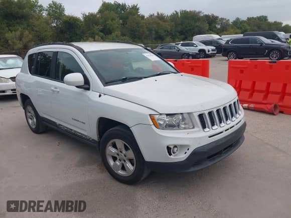 2016 Jeep Compass Latitude с VIN 1C4NJCEA1GD665983, выставлен на аукционе IAAI как лот 43523839 с пробегом 144 231 миль миль и . История ставок и продаж доступна на DreamBid. Изображение 1.