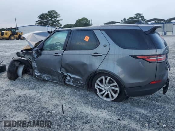 2017 Land Rover Discovery HSE with VIN SALRRBBVXHA025889, listed as a Copart auction lot 69049005 with Not provided miles and Salvage title. Bid and sale history available at DreamBid. Image 2.