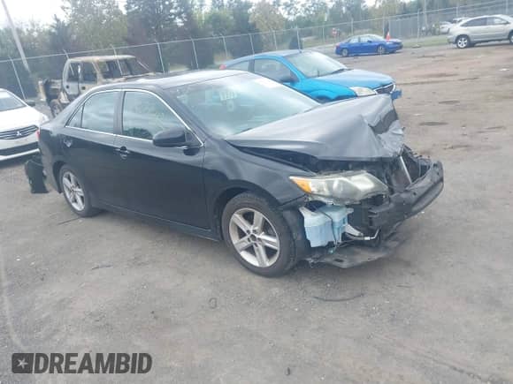 2013 Toyota Camry SE с VIN 4T1BF1FK7DU292875, выставлен на аукционе IAAI как лот 43277412 с пробегом 179 356 миль миль и . История ставок и продаж доступна на DreamBid. Изображение 1.