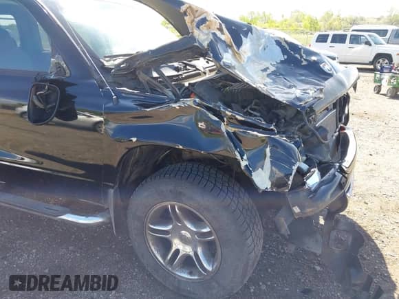 2002 Dodge Durango Sport with VIN 1B4HS38N62F159178, listed as a IAAI auction lot 39463560 with 183,111 mi miles and . Bid and sale history available at DreamBid. Image 13.