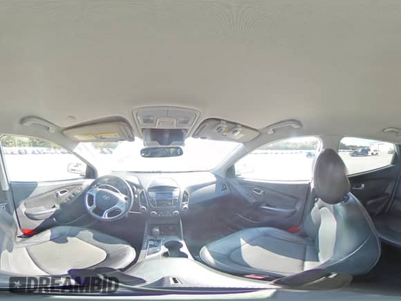 2011 Hyundai Tucson GLS z VIN KM8JU3AC1BU261485, wystawiony jako Copart lot #81221455 z przebiegiem 85 241 mil mil oraz Szkoda całkowita • Salvage title. Historia ofert i sprzedaży dostępna na DreamBid. Obrazek 14.