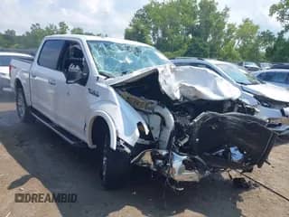 2018 Ford F-150 XL z VIN 1FTEW1EG5JKD15155, wystawiony jako IAAI lot #42964787 z przebiegiem 142 940 mil mil oraz . Historia ofert i sprzedaży dostępna na DreamBid. Obrazek 1.