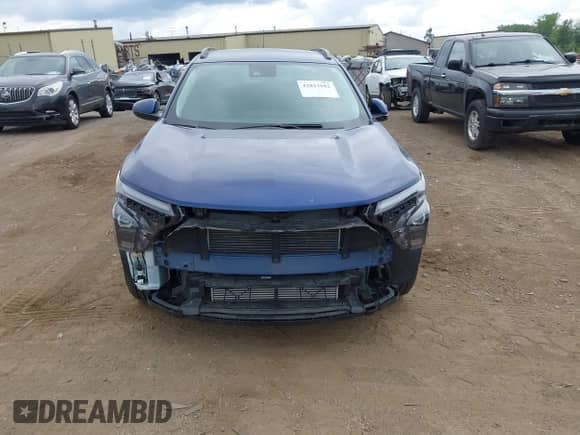 2024 Chevrolet Trax LT z VIN KL77LHE23RC215315, wystawiony jako IAAI lot #42823682 z przebiegiem 12 605 mil mil oraz . Historia ofert i sprzedaży dostępna na DreamBid. Obrazek 12.