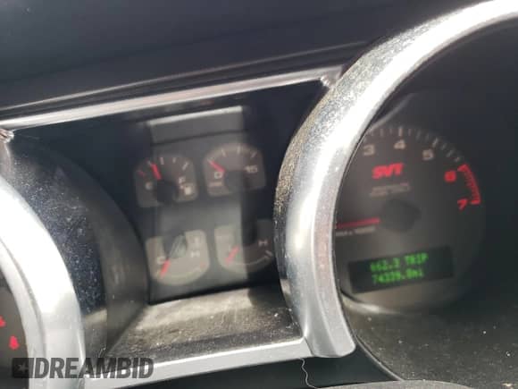 2009 Ford Mustang Shelby GT500 z VIN 1ZVHT88S995128314, wystawiony jako Copart lot #68973314 z przebiegiem 74 339 mil mil oraz Szkoda całkowita • Salvage title. Historia ofert i sprzedaży dostępna na DreamBid. Obrazek 9.