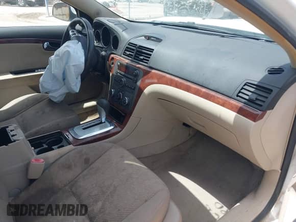 2009 Saturn Aura XE with VIN 1G8ZS57B89F186588, listed as a IAAI auction lot 42604828 with 242,279 mi miles and . Bid and sale history available at DreamBid. Image 5.