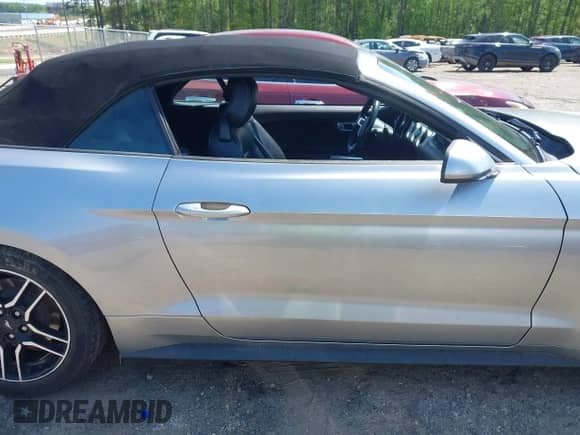 2021 Ford Mustang EcoBoost с VIN 1FATP8UH4M5124553, выставлен на аукционе IAAI как лот 41995612 с пробегом 93 291 миль миль и . История ставок и продаж доступна на DreamBid. Изображение 13.