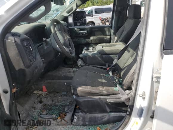 2024 Chevrolet Silverado 2500HD Work Truck with VIN 2GC4YLE77R1118338, listed as a Copart auction lot 66995335 with 61,440 mi miles and Salvage title. Bid and sale history available at DreamBid. Image 7.