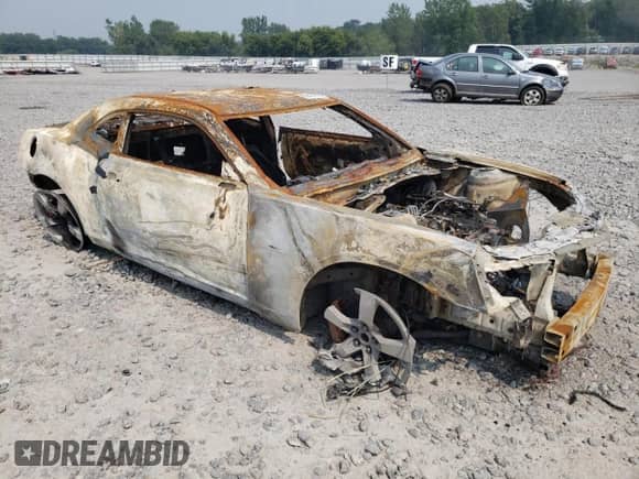 2015 Chevrolet Camaro SS with VIN 2G1FK1EJ5F9176643, listed as a Copart auction lot 68474145 with Not provided miles and Salvage title. Bid and sale history available at DreamBid. Image 4.