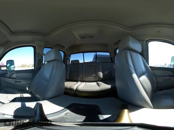 2008 Chevrolet Silverado 2500HD LTZ z VIN 1GCHK23678F150494, wystawiony jako IAAI lot #43356542 z przebiegiem Nie podano mil oraz . Historia ofert i sprzedaży dostępna na DreamBid. Obrazek 17.