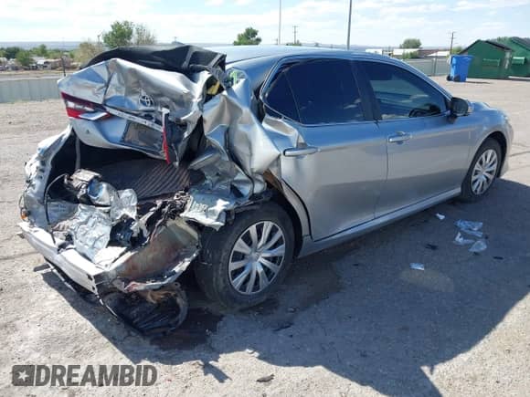 2024 Toyota Camry Hybrid LE с VIN 4T1H31AK2RU076885, выставлен на аукционе IAAI как лот 42582811 с пробегом Не указан миль и . История ставок и продаж доступна на DreamBid. Изображение 4.