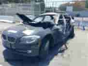 2012 BMW 5 Series 528i xDrive с VIN WBAXH5C59CDW04135, выставлен на аукционе IAAI как лот 42624794 с пробегом Не указан миль и . История ставок и продаж доступна на DreamBid. Изображение 6.