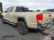 2019 Toyota Tacoma SR с VIN 5TFRX5GN7KX139358, выставлен на аукционе IAAI как лот 43411142 с пробегом 83 930 миль миль и . История ставок и продаж доступна на DreamBid. Изображение 3.