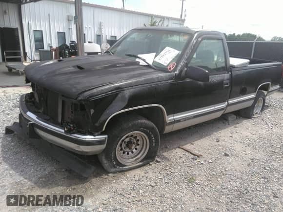1995 GMC Sierra 1500 с VIN 1GTEC14K0SZ545712, выставлен на аукционе IAAI как лот 37252791 с пробегом 2 453 761 миль миль и . История ставок и продаж доступна на DreamBid. Изображение 2.