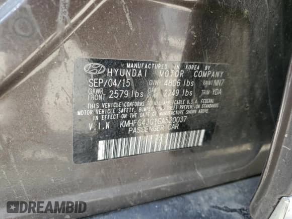 2016 Hyundai Azera with VIN KMHFG4JG1GA520037, listed as a Copart auction lot 56841535 with 95,655 mi miles and Salvage title. Bid and sale history available at DreamBid. Image 12.