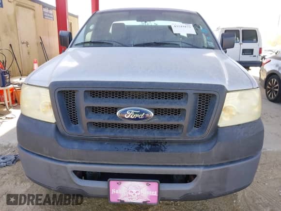2007 Ford F-150 XL с VIN 1FTRF12237KD64180, выставлен на аукционе IAAI как лот 43519172 с пробегом 332 957 миль миль и . История ставок и продаж доступна на DreamBid. Изображение 6.