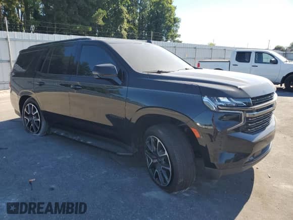 2022 Chevrolet Tahoe RST z VIN 1GNSCRKD1NR294880, wystawiony jako Copart lot #71300455 z przebiegiem 56 574 mil mil oraz Szkoda całkowita • Salvage title. Historia ofert i sprzedaży dostępna na DreamBid. Obrazek 4.