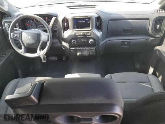 2022 Chevrolet Silverado 1500 Custom Trail Boss с VIN 3GCPDCED9NG526811, выставлен на аукционе Copart как лот 70156485 с пробегом 43 168 миль миль и Списание • Salvage title. История ставок и продаж доступна на DreamBid. Изображение 8.