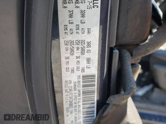 2015 Jeep Grand Cherokee Overland с VIN 1C4RJFCT0FC949021, выставлен на аукционе Copart как лот 60638205 с пробегом Не указан миль и Списание • Salvage title. История ставок и продаж доступна на DreamBid. Изображение 12.