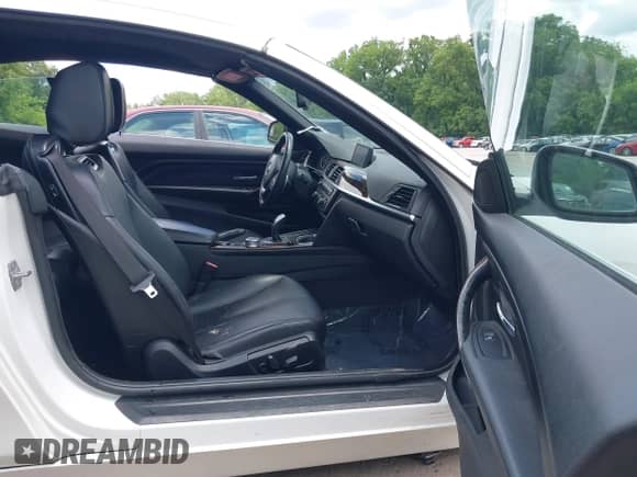 2015 BMW 4 Series 428i xDrive с VIN WBA3T1C56FP820307, выставлен на аукционе IAAI как лот 42349124 с пробегом 117 288 миль миль и . История ставок и продаж доступна на DreamBid. Изображение 5.