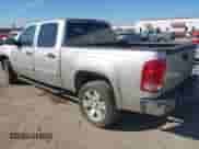 2008 GMC Sierra 1500 SLE1 z VIN 3GTEC13JX8G260212, wystawiony jako IAAI lot #41641592 z przebiegiem 186 365 mil mil oraz . Historia ofert i sprzedaży dostępna na DreamBid. Obrazek 3.