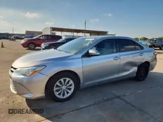 2015 Toyota Camry LE с VIN 4T1BF1FK0FU039139, выставлен на аукционе Copart как лот 90343735 с пробегом 49 299 миль миль и Списание • Salvage title. История ставок и продаж доступна на DreamBid. Изображение 1.