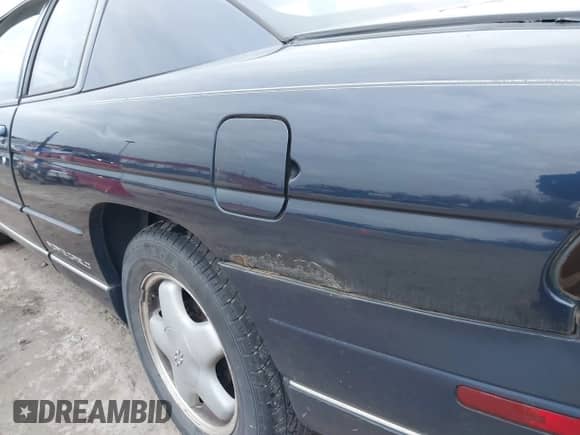 1998 Chevrolet Monte Carlo LS с VIN 2G1WW12M3W9329281, выставлен на аукционе IAAI как лот 41015289 с пробегом 199 979 миль миль и . История ставок и продаж доступна на DreamBid. Изображение 15.