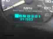 2000 GMC Sierra 1500 SLE z VIN 2GTEC19T6Y1291720, wystawiony jako IAAI lot #42919445 z przebiegiem 341 903 mil mil oraz . Historia ofert i sprzedaży dostępna na DreamBid. Obrazek 7.