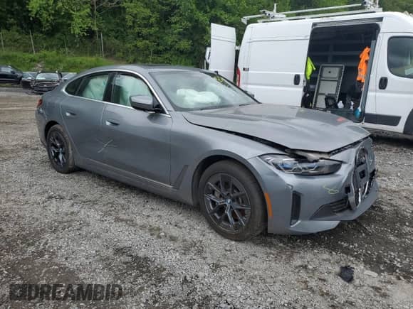 2022 BMW i4 eDrive40 с VIN WBY73AW08NFN08173, выставлен на аукционе Copart как лот 58960905 с пробегом 36 170 миль миль и Чистый • Clean title. История ставок и продаж доступна на DreamBid. Изображение 4.