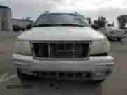 2002 Jeep Grand Cherokee Overland с VIN 1J8GW68J52C282904, выставлен на аукционе Copart как лот 65907925 с пробегом 239 751 миль миль и Списание • Salvage title. История ставок и продаж доступна на DreamBid. Изображение 5.