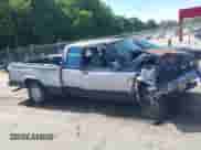 1990 Dodge Dakota z VIN 1B7FL23X0LS641390, wystawiony jako IAAI lot #42826429 z przebiegiem 186 919 mil mil oraz . Historia ofert i sprzedaży dostępna na DreamBid. Obrazek 13.