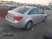 2014 Chevrolet Cruze LS с VIN 1G1PA5SH3E7274800, выставлен на аукционе IAAI как лот 43044990 с пробегом 121 350 миль миль и . История ставок и продаж доступна на DreamBid. Изображение 4.