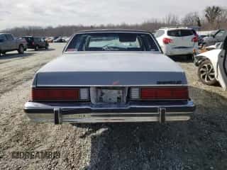 1982 Chevrolet Malibu Classic с VIN 1G1AW69J4CR214063, выставлен на аукционе Copart как лот 45906495 с пробегом Не указан миль и Списание • Salvage title. История ставок и продаж доступна на DreamBid. Изображение 6.