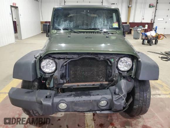 2008 Jeep Wrangler Unlimited X with VIN 1J4GA39158L583789, listed as a Copart auction lot 86292065 with 170,334 mi miles and Salvage title. Bid and sale history available at DreamBid. Image 5.