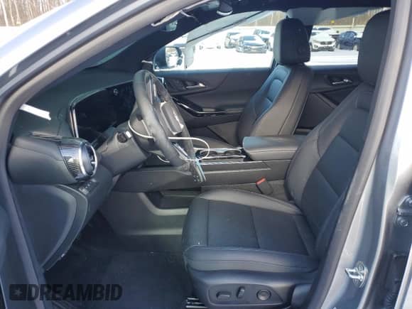 2025 Chevrolet Equinox AWD LT z VIN 3GNAXPEG8SL154290, wystawiony jako Copart lot #43781965 z przebiegiem 579 mil mil oraz Szkoda całkowita • Salvage title. Historia ofert i sprzedaży dostępna na DreamBid. Obrazek 7.