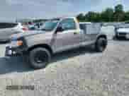 2002 Toyota Tundra z VIN 5TBJN32122S221749, wystawiony jako Copart lot #67216615 z przebiegiem 228 008 mil mil oraz Czysty tytuł • Clean title. Historia ofert i sprzedaży dostępna na DreamBid. Obrazek 1.