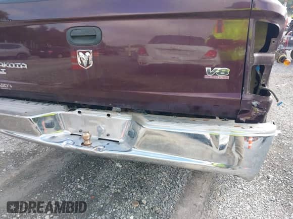 2005 Dodge Dakota SLT with VIN 1D7HW42N95S133844, listed as a IAAI auction lot 42896659 with 121,256 mi miles and . Bid and sale history available at DreamBid. Image 13.