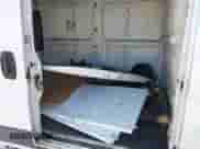 2015 Ram ProMaster z VIN 3C6TRVND8FE504363, wystawiony jako IAAI lot #42139840 z przebiegiem Nie podano mil oraz . Historia ofert i sprzedaży dostępna na DreamBid. Obrazek 8.