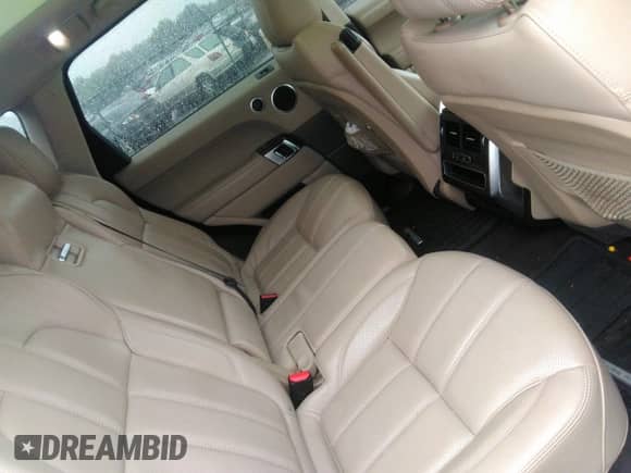 2015 Land Rover Range Rover Sport HSE с VIN SALWR2VF1FA617315, выставлен на аукционе IAAI как лот 42838302 с пробегом 82 813 миль миль и . История ставок и продаж доступна на DreamBid. Изображение 8.