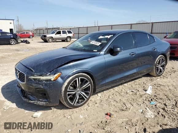 2019 Volvo S60 R-Design с VIN 7JR102FM7KG016945, выставлен на аукционе Copart как лот 44743825 с пробегом 103 324 миль миль и Списание • Salvage title. История ставок и продаж доступна на DreamBid. Изображение 1.