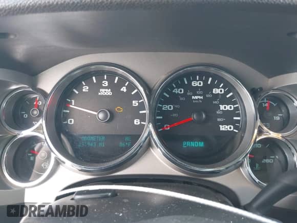 2012 Chevrolet Silverado 1500 LT с VIN 1GCPKSE71CF240752, выставлен на аукционе IAAI как лот 43552948 с пробегом 291 943 миль миль и . История ставок и продаж доступна на DreamBid. Изображение 7.