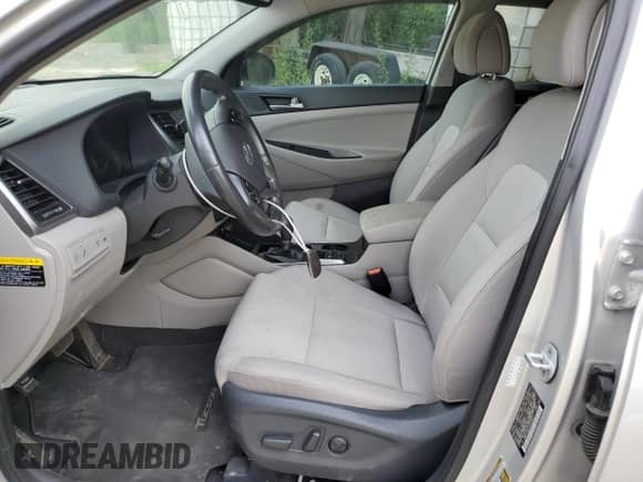 2018 Hyundai Tucson Value with VIN KM8J3CA25JU720977, listed as a Copart auction lot 63561995 with Not provided miles and Clean title. Bid and sale history available at DreamBid. Image 7.