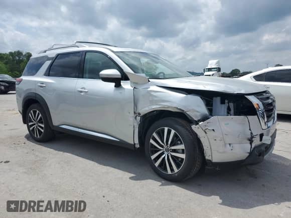 2025 Nissan Pathfinder Platinum с VIN 5N1DR3DJ6SC213429, выставлен на аукционе Copart как лот 54930835 с пробегом 2 358 миль миль и Списание • Salvage title. История ставок и продаж доступна на DreamBid. Изображение 4.