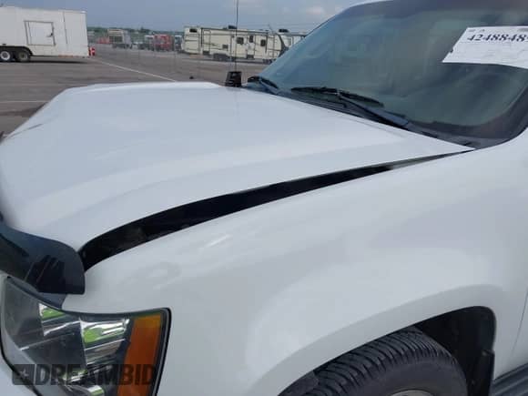 2011 Chevrolet Avalanche LT z VIN 3GNTKFE31BG240127, wystawiony jako IAAI lot #42488489 z przebiegiem 147 737 mil mil oraz . Historia ofert i sprzedaży dostępna na DreamBid. Obrazek 18.