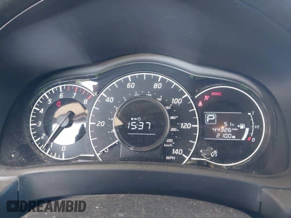 2016 Nissan Note SV z VIN 3N1CE2CP1GL376371, wystawiony jako IAAI lot #42096702 z przebiegiem 44 326 mil mil oraz . Historia ofert i sprzedaży dostępna na DreamBid. Obrazek 7.