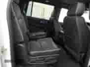 2021 Chevrolet Suburban Premier с VIN 1GNSCFKD7MR305314, выставлен на аукционе Copart как лот 64676604 с пробегом 79 933 миль миль и Чистый • Clean title. История ставок и продаж доступна на DreamBid. Изображение 11.